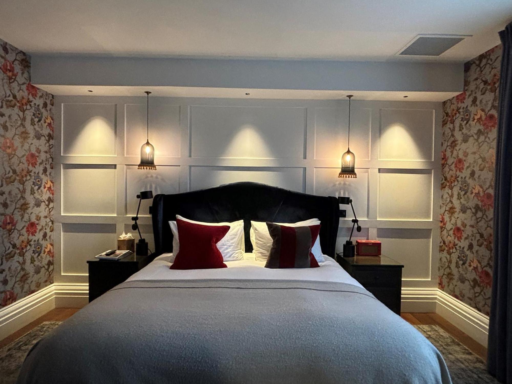 Manor House Lindley Hotell Huddersfield Exteriör bild
